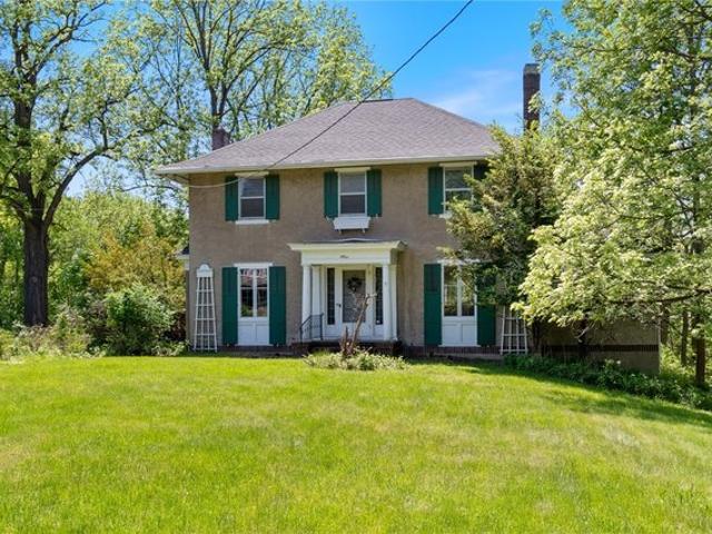 House for sale in Pittsford, New York