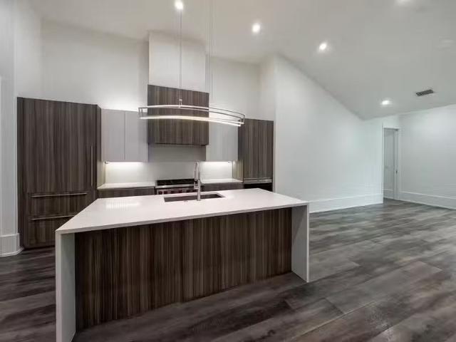 Condo for rent in Dallas