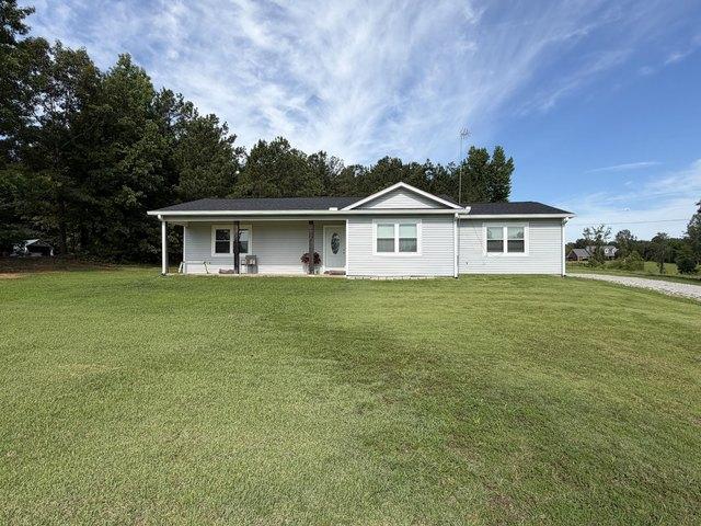 House for sale in Mantachie, Mississippi