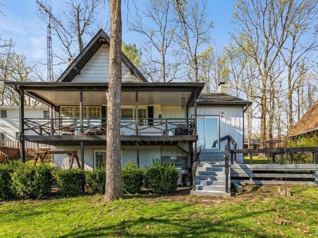 House for sale in Farmland, Indiana