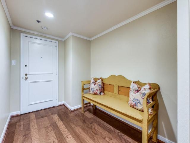 Condo for sale in Dallas, Texas