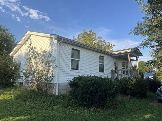 House for sale in Flemingsburg, Fleming County