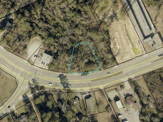Land for sale in Carriage Court, Augusta