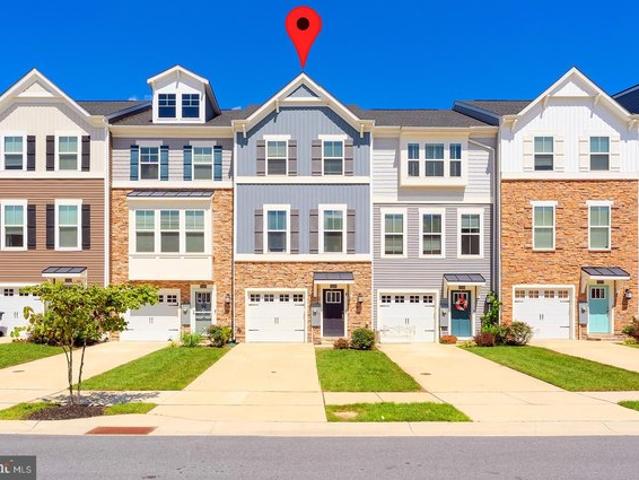 Townhouse for sale in Delaware