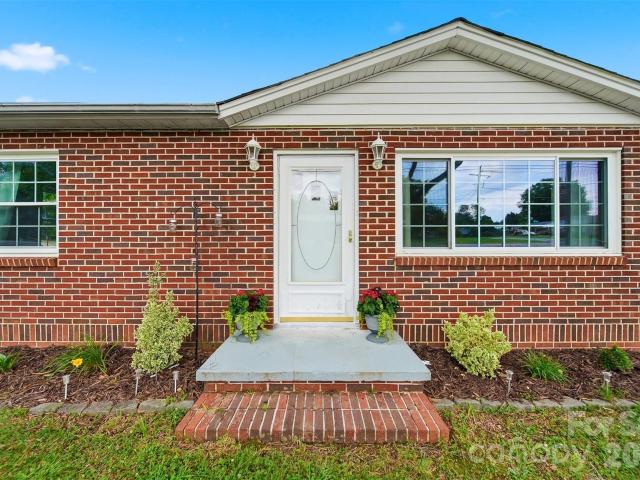 House for sale in Catawba, North Carolina