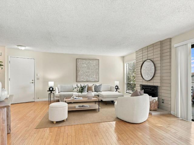 Townhouse for sale in Santa Clara, Santa Clara County