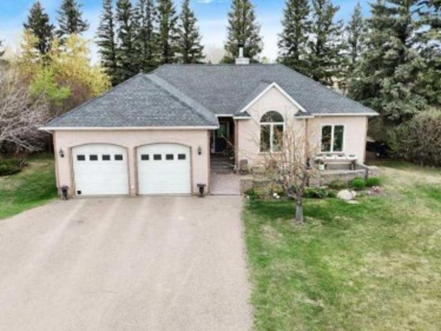 House for sale in Alberta