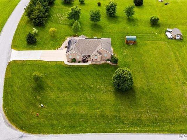 House for sale in Marine, Illinois