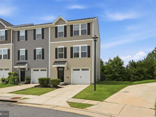 Townhouse for sale in Virginia