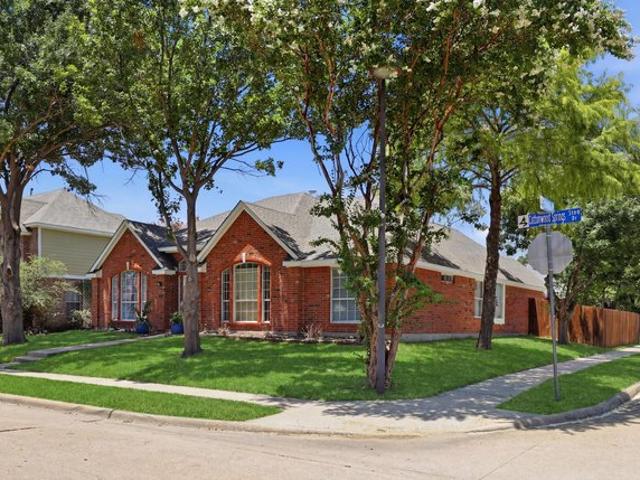 House for sale in Denton, Texas