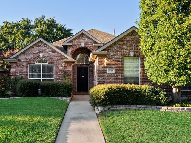 House for sale in Flower Mound, Denton County