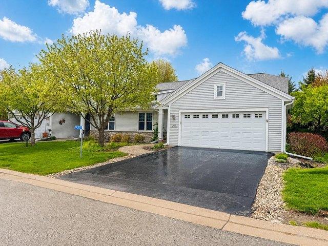 Condo for sale in Oconomowoc, Wisconsin