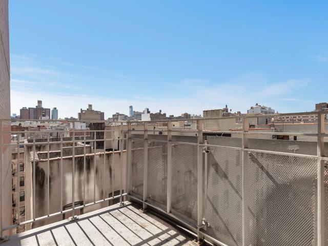Condo for sale in Arverne, New York