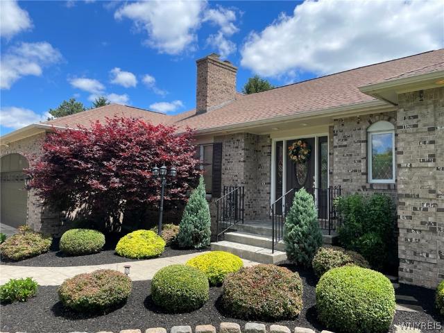 House for sale in East Amherst, New York