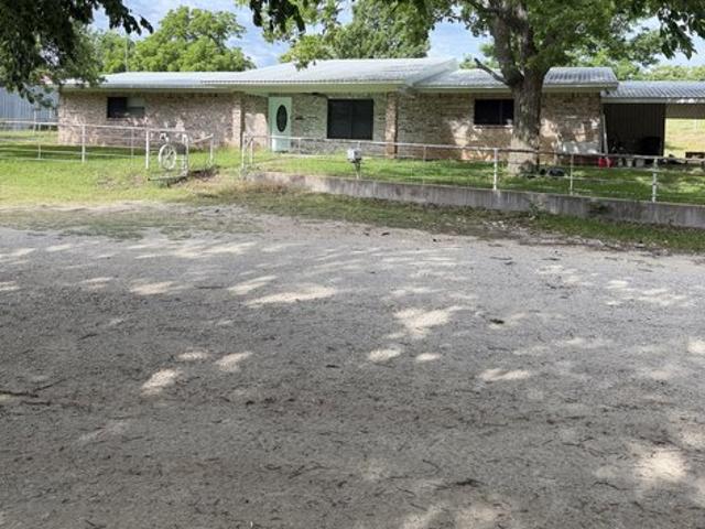 House for rent in Saint Jo, Texas