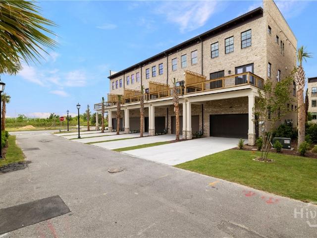 Townhouse for sale in Eastern Wharf, Savannah