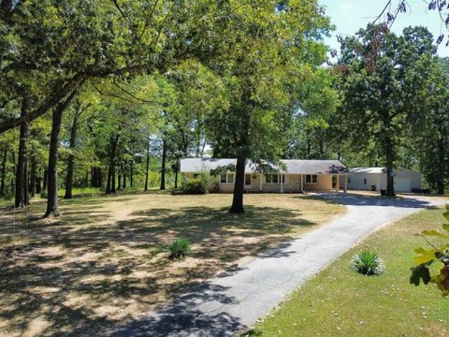 House for sale in Ark