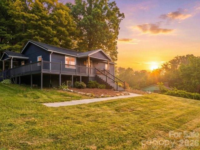 House for sale in Spruce Pine, North Carolina