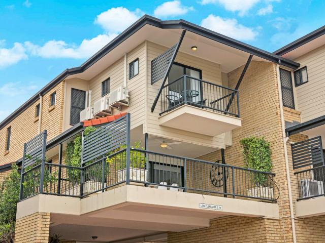 Apartment for rent in Toombul, Queensland