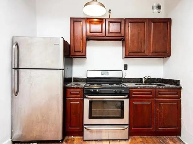 Property for rent in Arverne, New York