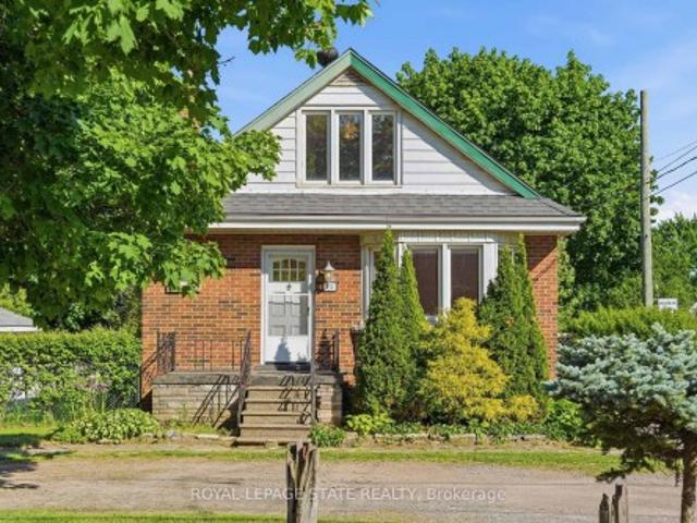 House for sale in Ancaster, Ontario