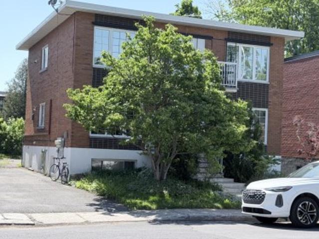 Property for rent in Longueuil, Quebec