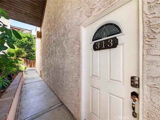Condo for sale in Canoga Park, California