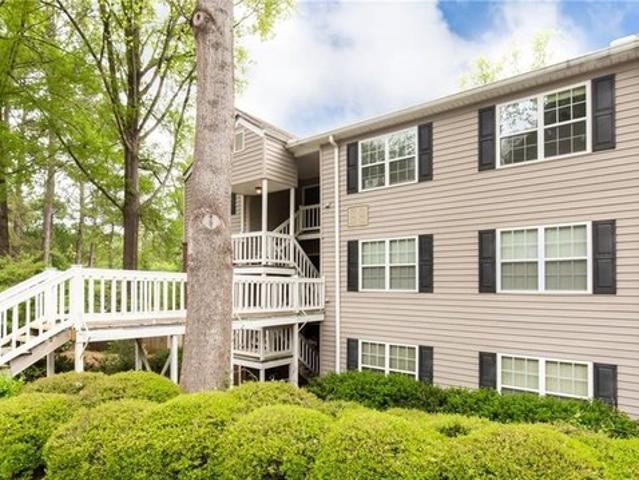 Condo for sale in Roswell, Fulton County