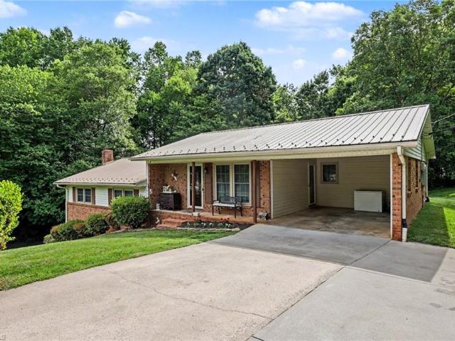 House for sale in Davidson, North Carolina