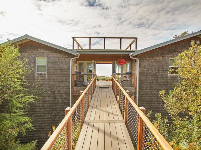 House for sale in Ocean Park, Washington