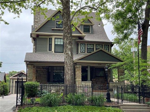 House for sale in Kansas City, Missouri