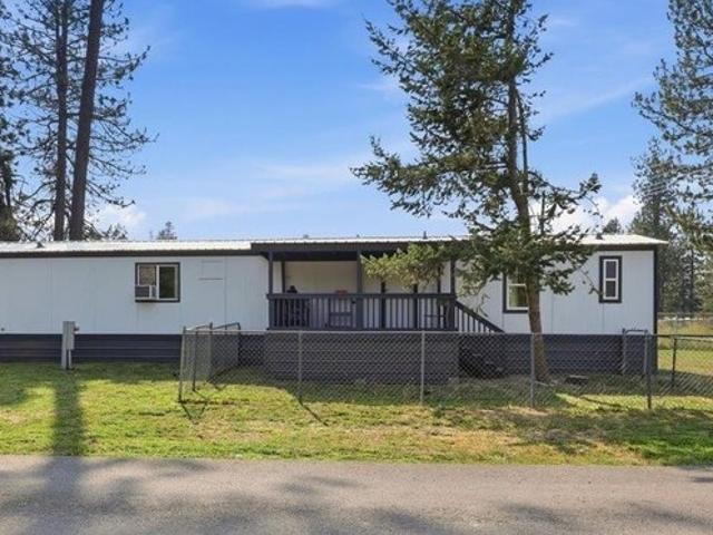 House for sale in Chattaroy, Washington