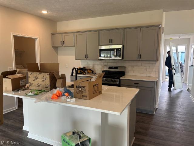 Townhouse for sale in Summit, Ohio