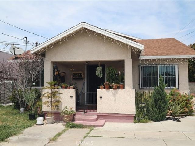 House for sale in Huntington Park, California