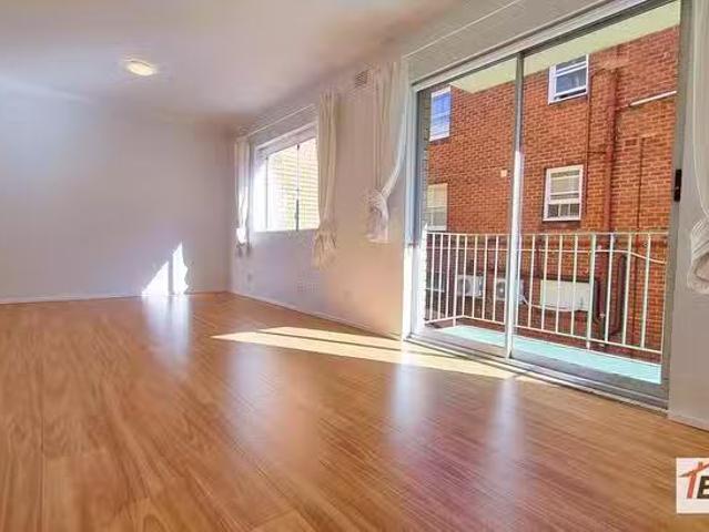 Apartment for rent in Rose Bay, Tasmania