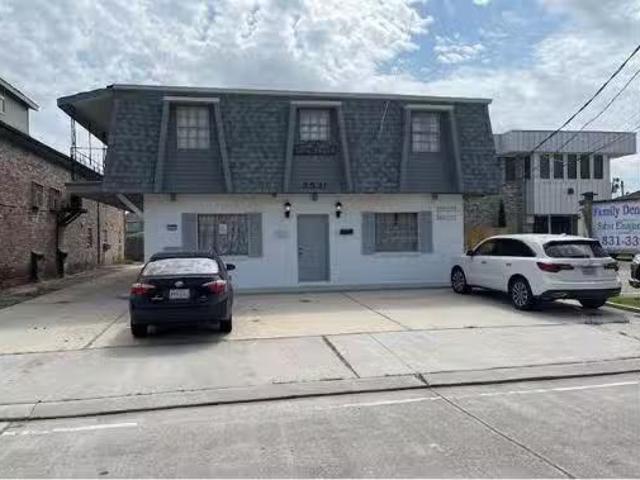 Condo for rent in Metairie