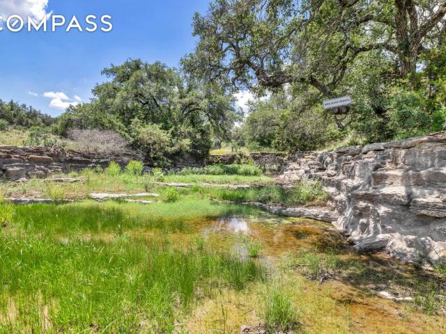 Property for sale in Round Mountain, Blanco County