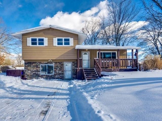 House for sale in Summit, Ohio