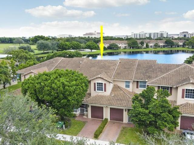 Townhouse for sale in Davie, Florida