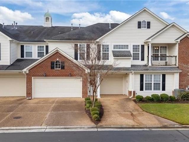Townhouse for sale in Virginia