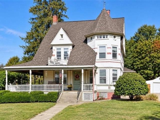 House for sale in Cumberland, Rhode Island