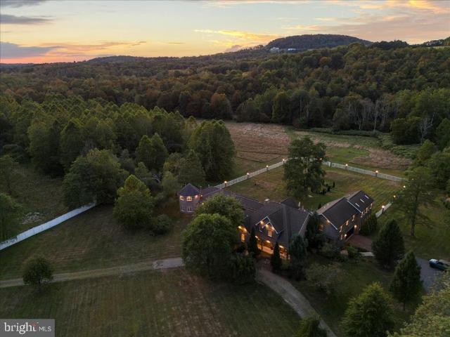 House for sale in Clifford, Pennsylvania