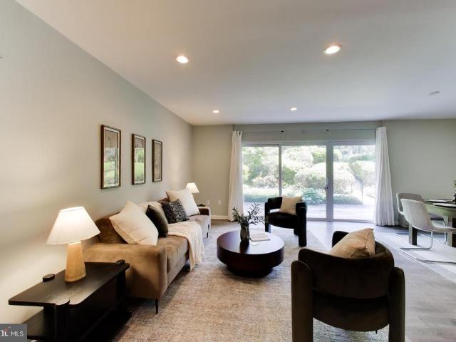 Condo for sale in Bethesda, Maryland