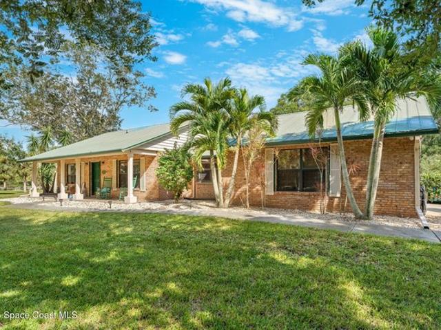 House for sale in Grant, Florida