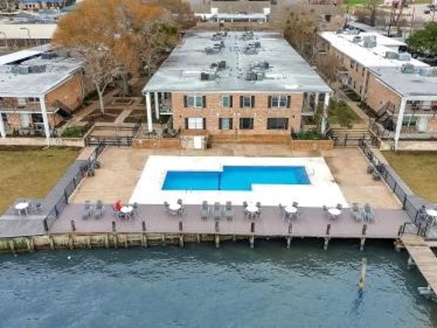 Condo for sale in Seabrook, Harris County