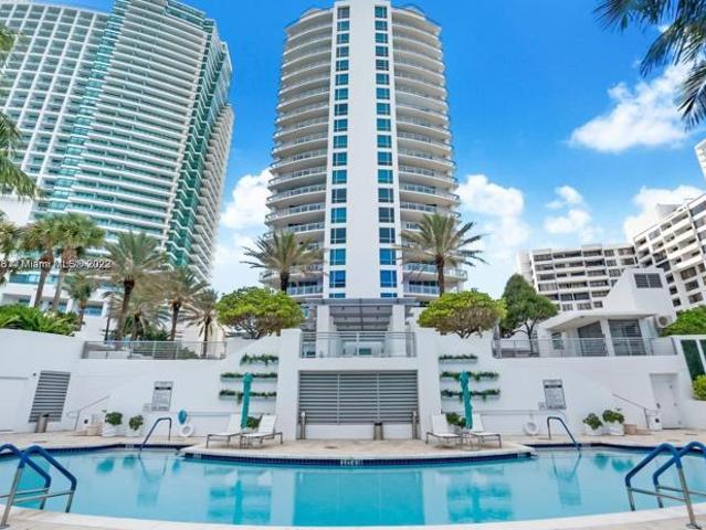 Condo for sale in Hollywood, Florida