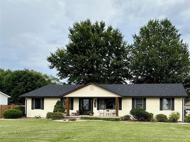 House for sale in Bond, Illinois