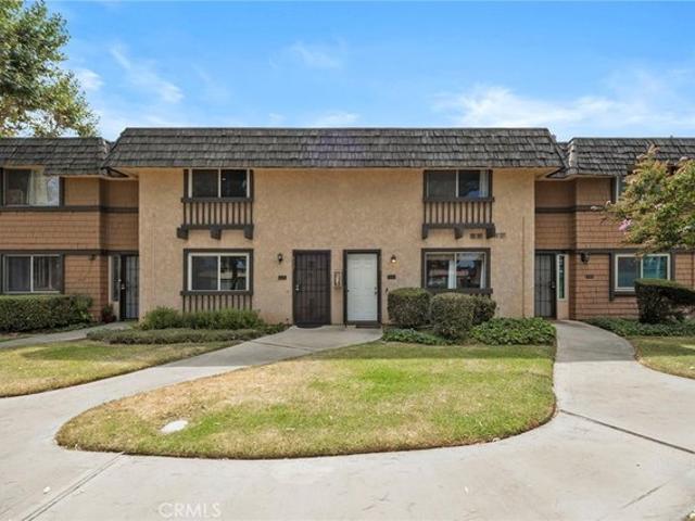 Townhouse for sale in Riverside, California