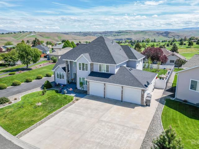 House for sale in Clarkston, Washington