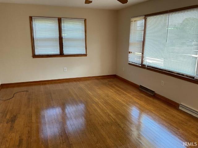 House for sale in Bloomington Of Minnesota, Indiana